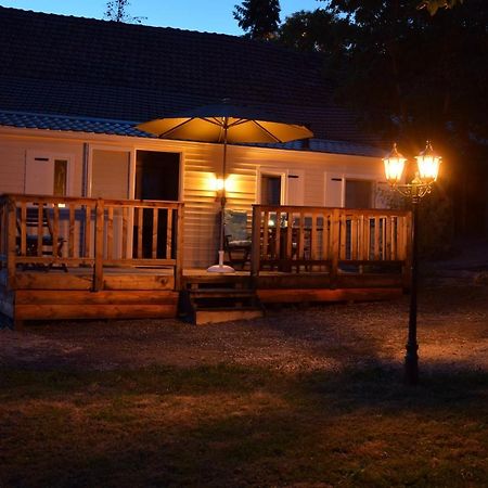 Mobile Home Resort Bousset Chiddes Extérieur photo