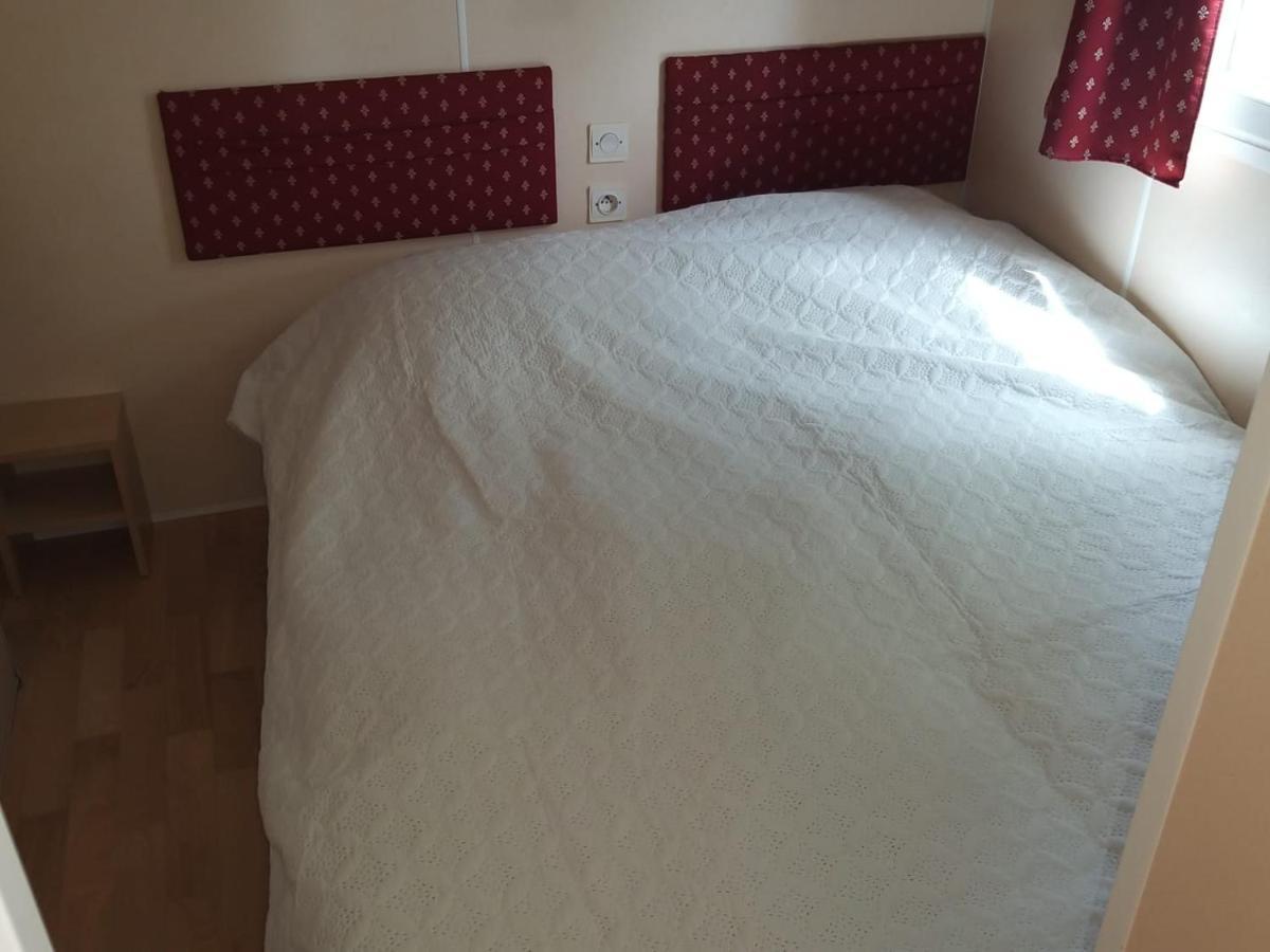 Mobile Home Resort Bousset Chiddes Extérieur photo