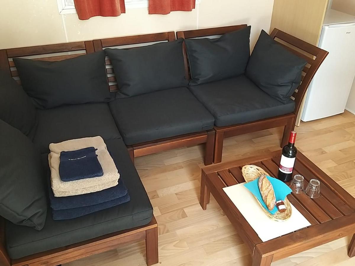 Mobile Home Resort Bousset Chiddes Extérieur photo